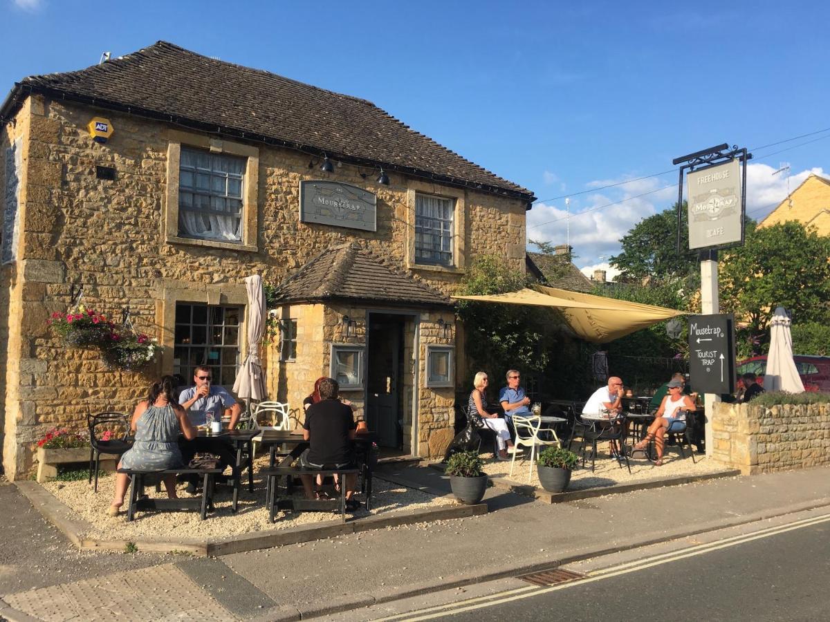 The Mousetrap Inn Bourton-on-the-Water Bagian luar foto